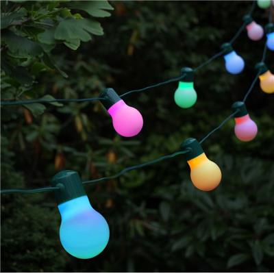 Guirlande solaire festive 20 ampoules led couleur changeante                    