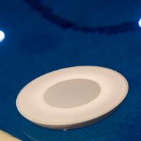 Disque piscine lumineux RGB et enceinte rechargeable Play Disq 40 cm            